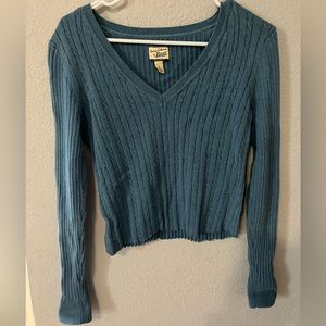 V neck, blue, fitted sweater. Size small.